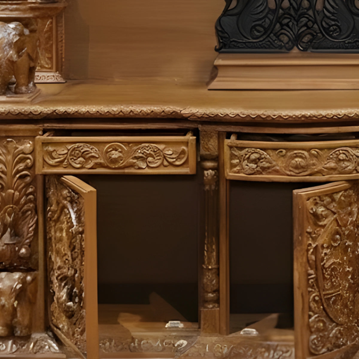 Tarang Teak Wood Mandap (Teak)open drawer view