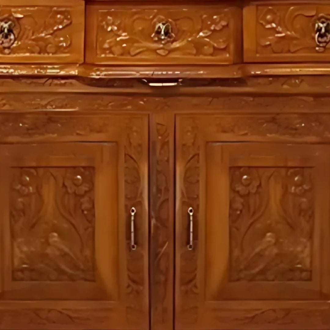close view of Govardhan Teak Wood Mandap (Teak)