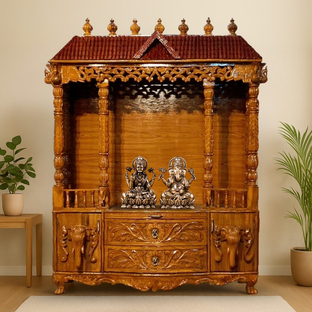 lifestyle view of Chitraksha Teak Wood Mandap (Teak)