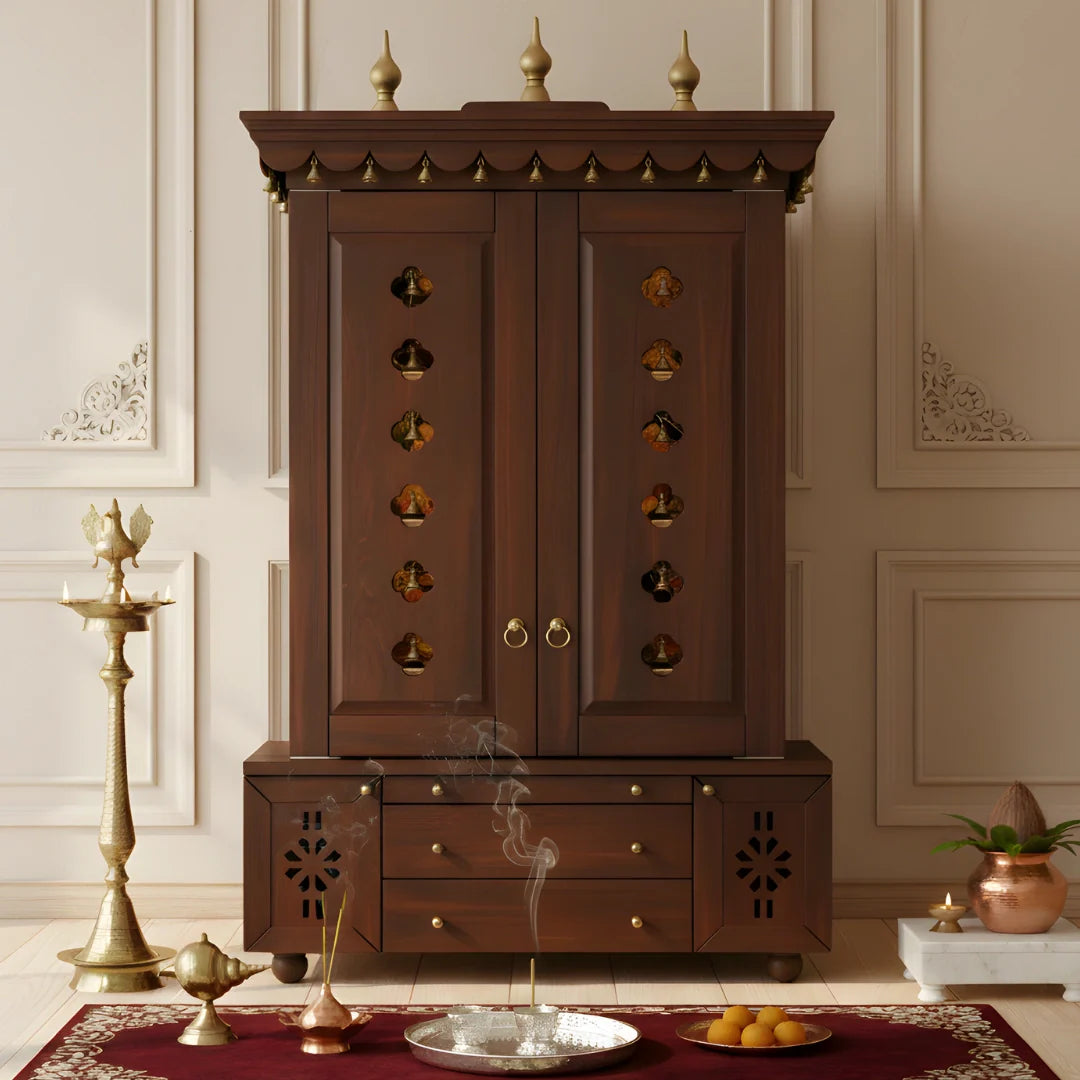 teakwood mandir in Russia