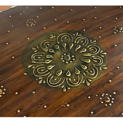 Suvarnya Sheesham Wood Mandir (Brown)