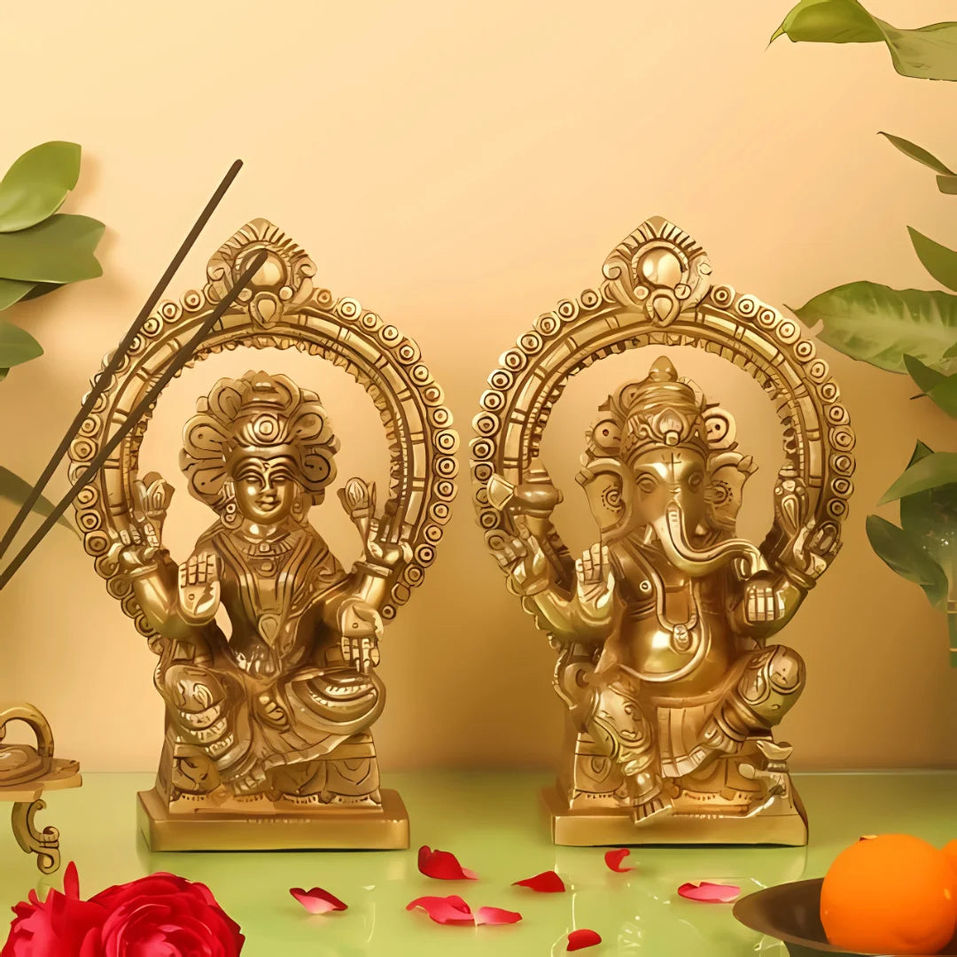Antique Brass Lakshmi Ganesha Idol 3