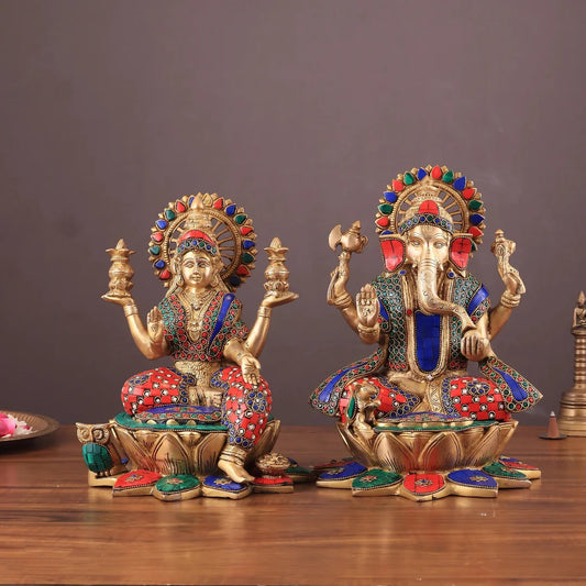 Antique Brass Lakshmi Ganesh Brass Idol lifestyle view