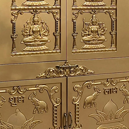 Chandrika Teak Wood Mandap (Gold) close view