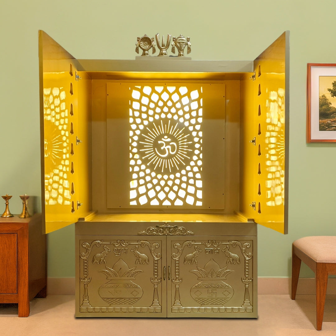  Chandrika Teak Wood Mandap (Gold)   lifestyle view