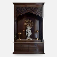   Ishvarya-Teak-Wood-Mandap-Brown-front-view