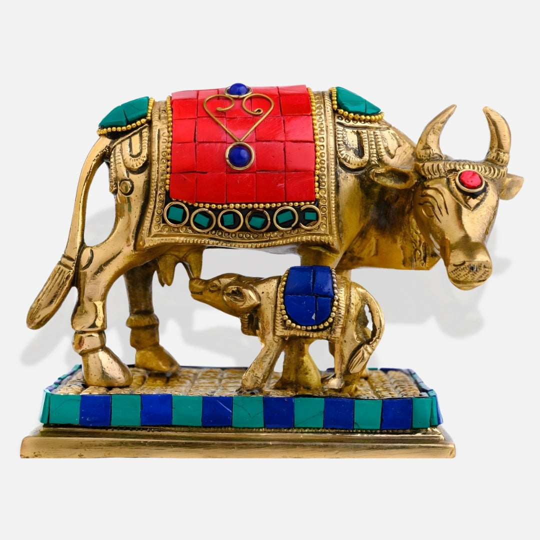 Kamdhenu Cow and Calf Brass Idol front view 