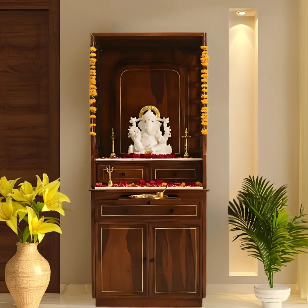 Kanaka Sheeshan Wood Mandap (Teak) lifestyle view