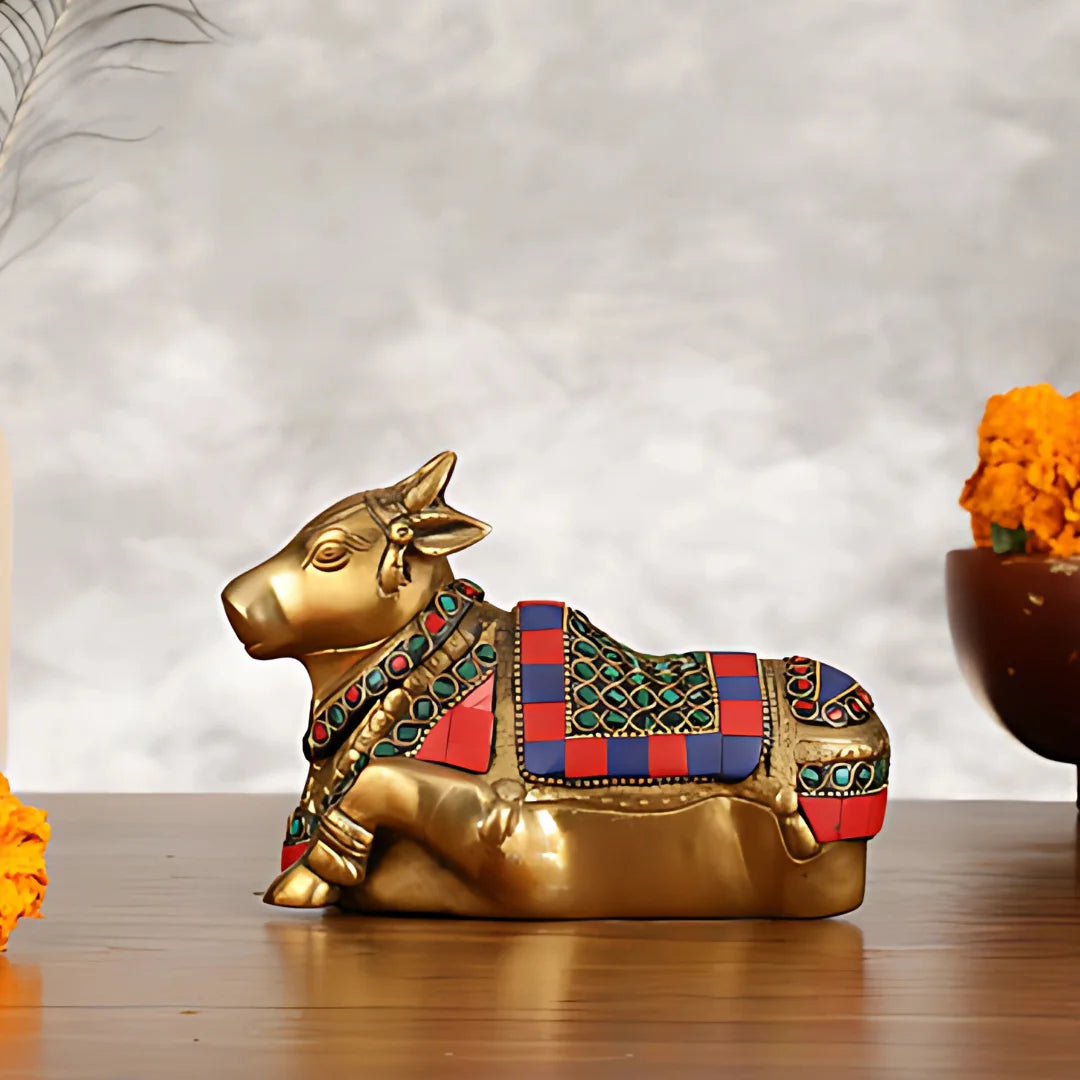 Nandhi Brass Idol 6 lifestyle view