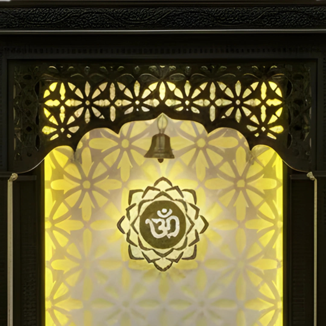 Ompeeth Teak Wood Mandap (Brown) zoom view