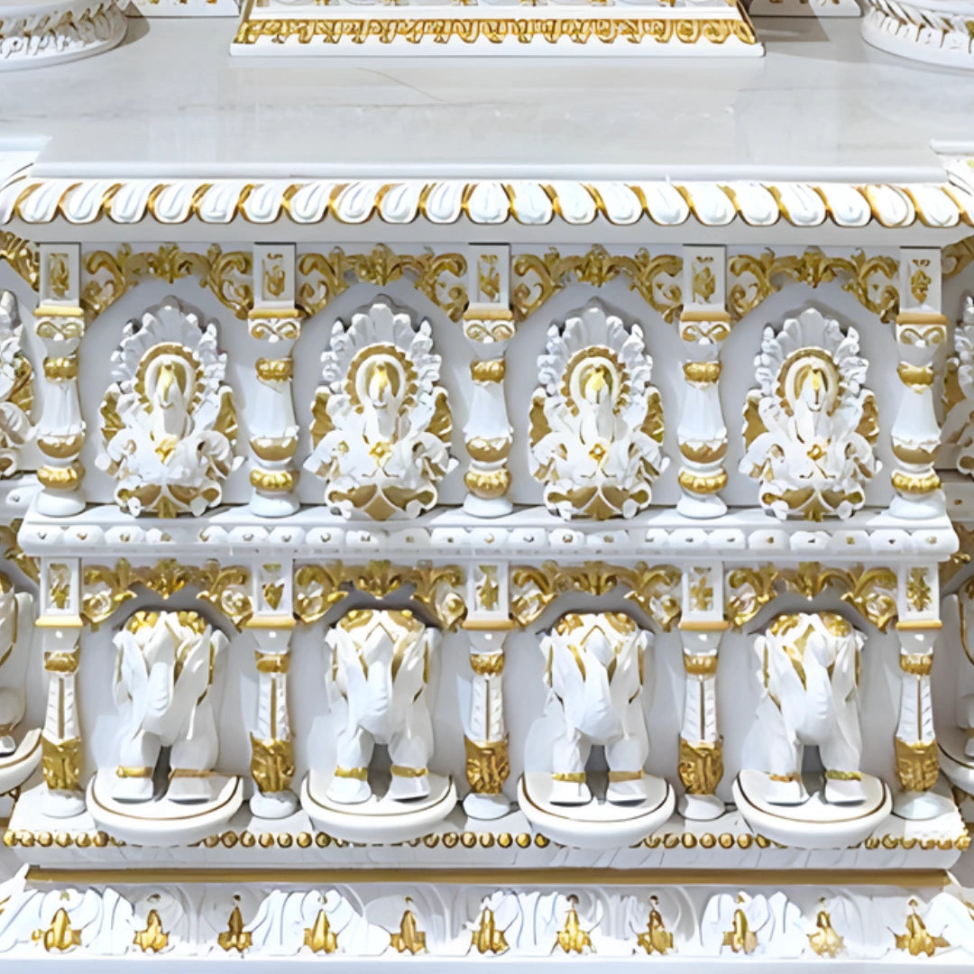 Thirumal Teak Wood Mandap (White Gold) carving