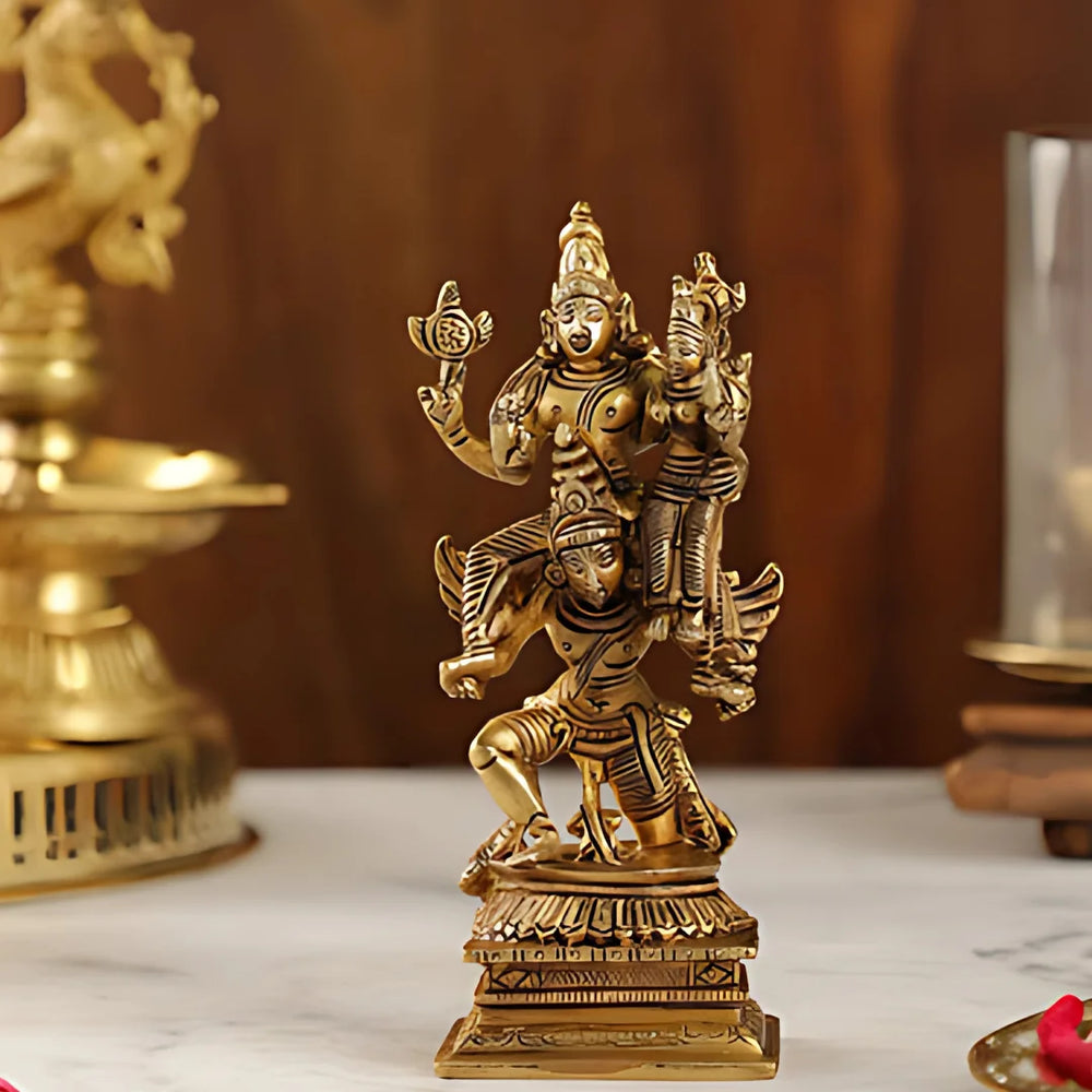 Vamana Avatar Brass Idol lifestyle view