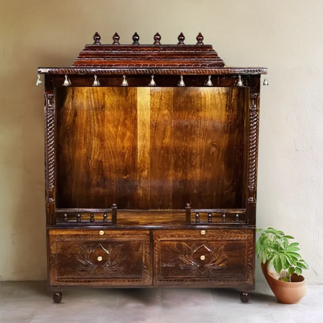 Vishranti Sheesham Wood Mandir (Teak) Lifestyle Image